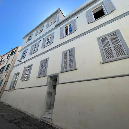 Quirky 1Br Just Off Main Street Prime Location Gibraltar Exterior foto
